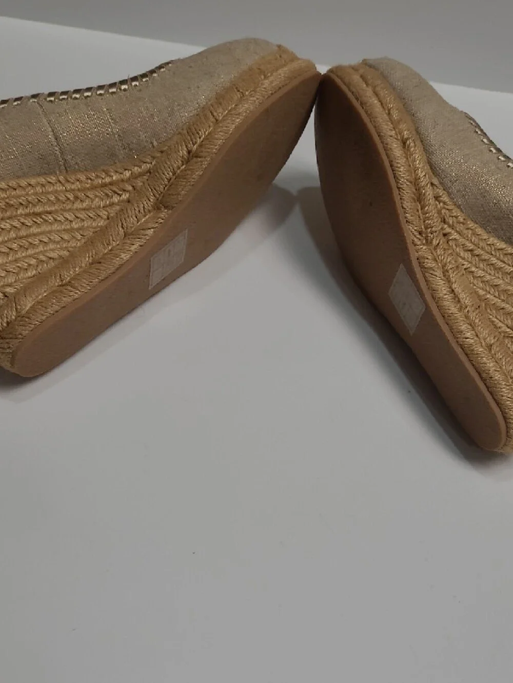 Jack Rogers Beige Canvas Espadrille Wedge Pumps with Gold Metallic Trim Size 8.5